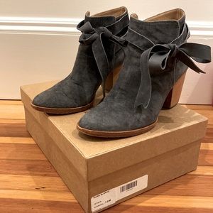 Buns Blanco Tatiana Tie Bootie in Charcoal 7